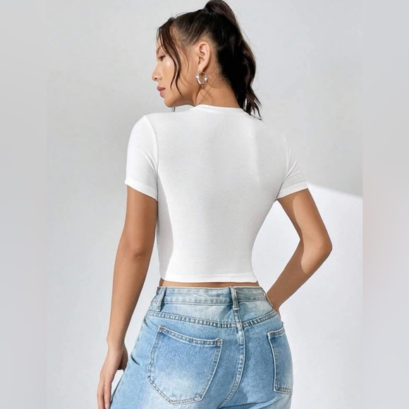 🗣️DON’T CALL ME! Graphic tee XL (12) - Picture 2 of 2